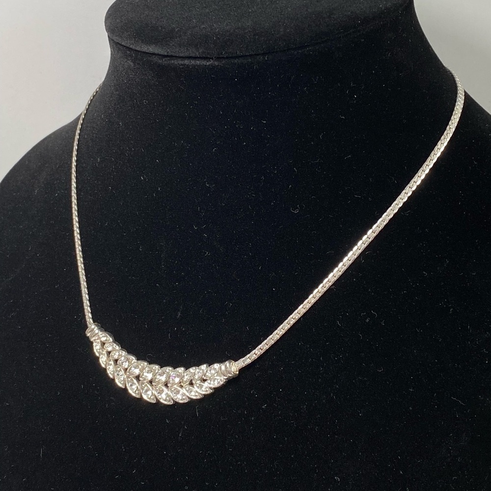 Necklace Vintage Rhinestones Clear Silver Tone 16.5”